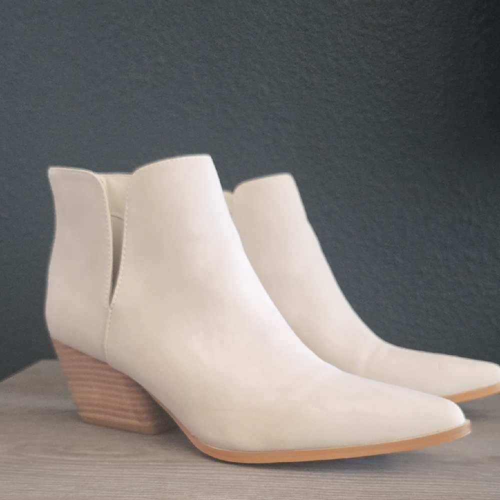 ShuShop Cream Ankle Booties